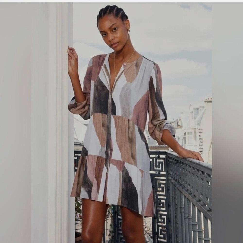 ❤️Aritzia Wilfred mini dress